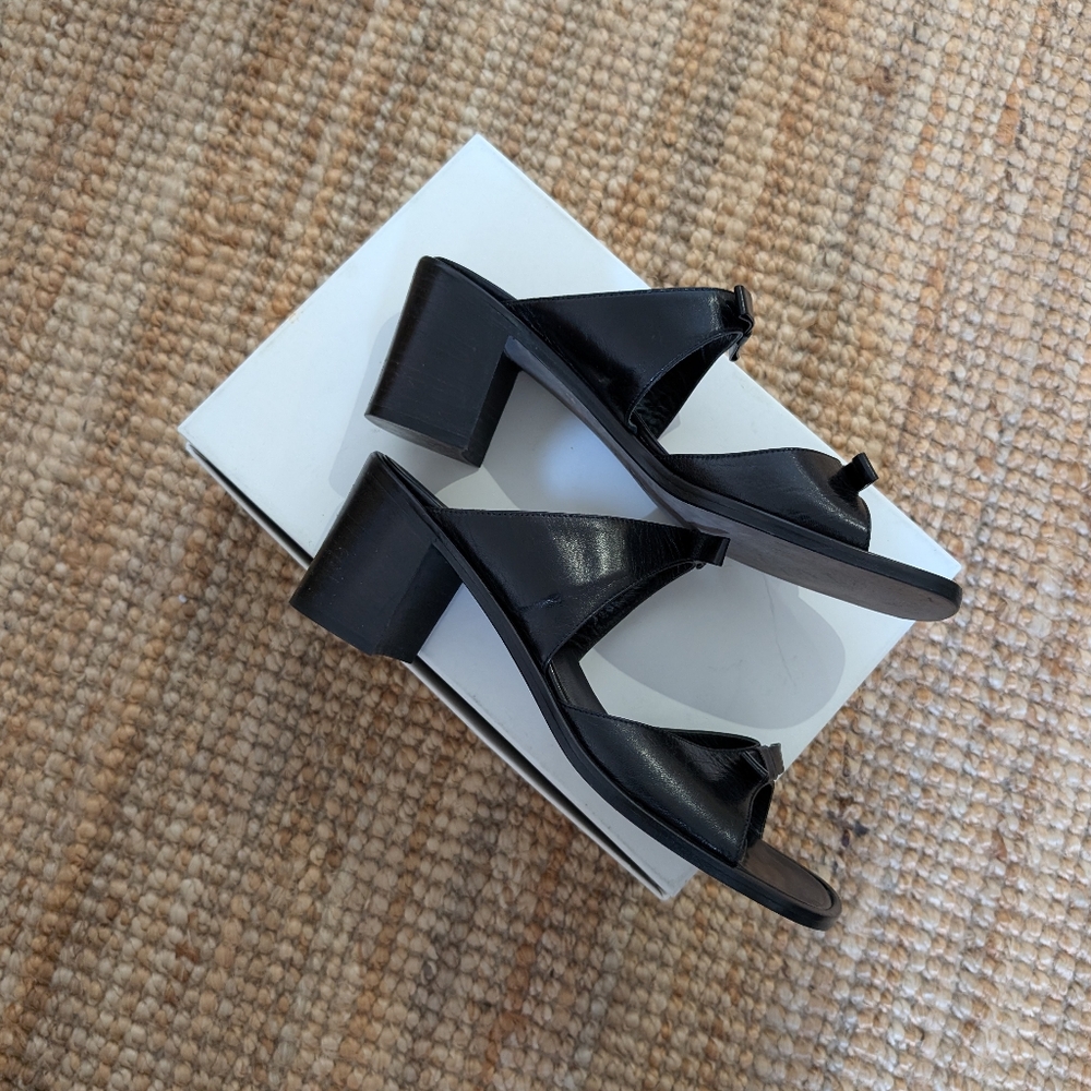 Black Leather Ribbon Block Heel Sandals
